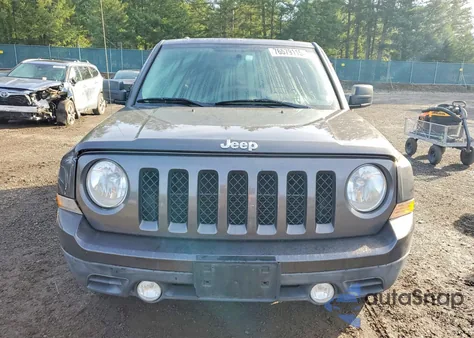 2016 Jeep Patriot Latitude z USA, uszkodzony, nr VIN 1C4NJPFB4GD801750